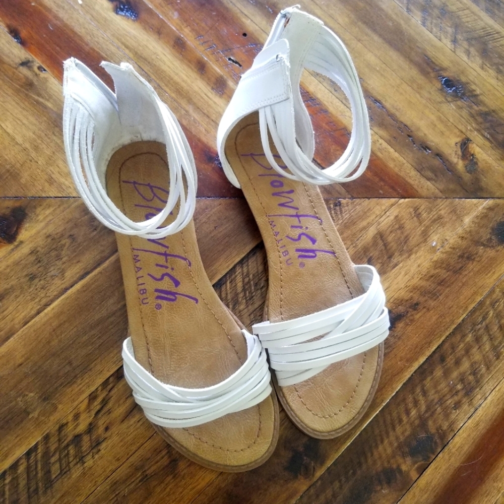 Ankle sandals
